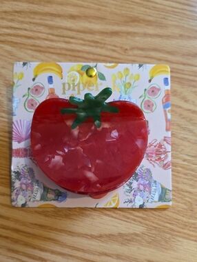 Piper K Tomato Hair Clip in Red and Green